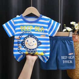 Clothing Sets Summer new childrens casual Pyjamas cute cartoon printed short sleeved T-shirt top with shorts children boys girls clothing set d240514