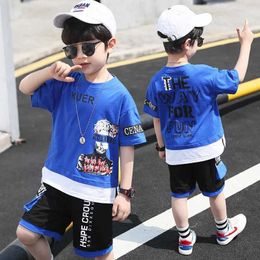 Clothing Sets 2 pieces of 2024 spring hip-hop childrens summer boy clothing set T-shirt+pants casual sports track and field for teenagers 4 6 8 9 10 12 years old d240514