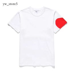 commes des garcon Summer Mens T-shirts Cdgs Play t Shirt Commes Short Sleeve Womens Des Badge Garcons Embroidery Heart Red Love De commes heart t shirt 916d