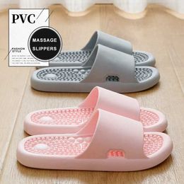 Slippers Home Couple Summer Indoor Skid Proof Bathroom Soft Sandals Hotel Solid Colour Men Women Flat Shoes H240514