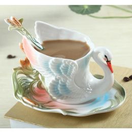 Mugs Swan Coffee With Saucers Spoons Colored Enamel Porcelain Cup Breakfast Thermal Tea Water Bottle Christmas Brithaday Gift