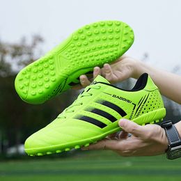 New Low Top Football Shoes for Men and Women, Children's Broken Nails, Adult Made Lawn, Long Nails, Student Competition Training Shoes