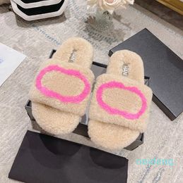 2024 Designer -woman slippers fashion teddy bear fuzzy sandale outdoor flat shoe slipper tazz woolskin mens slides