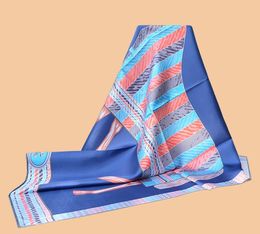 HuaJun 2 Store quotFavori du Faubourgquot with navy blue bottom 90 silk square scarf twill print scarf handmade curling Y202530065