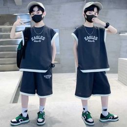 Clothing Sets Summer Youth Boys Clothing Set Childrens Letter Sleeveless T-shirt and Shorts Set Childrens Cotton Bottom Set d240514