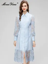 Casual Dresses MoaaYina Autumn Fashion Designer Light Blue Vintage Dress Women's Lapel Ruched Button Lace Embroidery High Waist Slim Long