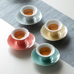 Mugs Creative Petal Ceramic Tea Cup Porcelain Coffee Set Breakfast Milk Dessert Cups Saucer Exquisite Crafts Home Decoration