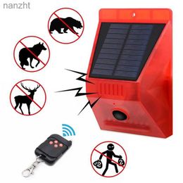 Alarm systems Solar alarm light with PIR motion sensor 433Mhz remote control 120DB loud safety alarm suitable for IP65 waterproof outdoor home WX