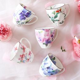 Mugs Bone China Coffee Mug Cup Ceramic Water Light Luxury Breakfast Milk Gift European Style Flower Pattern CE / EU