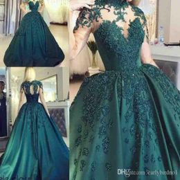 Vinatge Dark Green Long Sleeves Ball Gown Quinceanera Dresses Beading Lace Appliqued Satin Evening Gowns Plus Size Formal Party Wear 191j