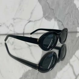 Designer Saint Sunglasses New Oval Personalized Cat Eyes Frame Black Sunshade and UV 400 Tide Protection