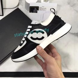 channel shoes Sneakers Designer Women shoes Casual Luxury Outdoor running Shoe Reflective Sneaker Vintage Suede Leather and Men Trainers Fashion derma f7
