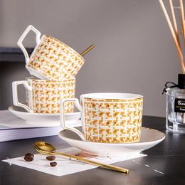 Cups Saucers Classic European Ceramic Coffee Cup And Saucer Elegant Gold H Phnom Penh Office Teacup Home Cafe Espresso Porcelain Tumbler