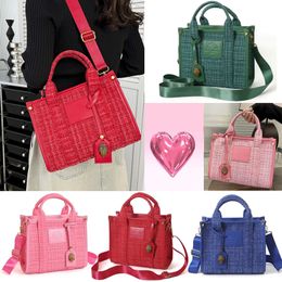 Wonderful Designer Kurt Geiger Bags Totes Cross Body Handbag Womens Mens Rainbow Luxurys Shoulder Luggage Red Green White Shopping Bags Clutch Clearance