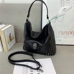 Evening Bags Skull Women Shoulder Large Capacity Fashion Rivet Ladies Handbag Black PU Leather Female Hobos Crossbody Big Tote