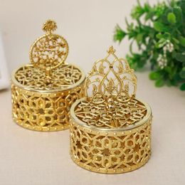 Gift Wrap European Hollowed Out Candy Boxes Golden Pagodas Plastic Storage Box Wedding Party Favours Creative Round Packaging