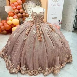 Charro Vestidos de 15 AS Quinceanera Vestidos com Aplique Floral Rose Gold Sweet 16 Vestido de baile branco 278r