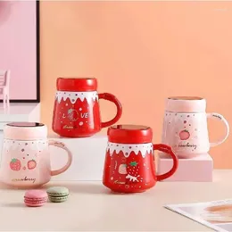 Mugs Net Celebrity Girl Heart Personality Ceramic Cup Pink Strawberry Mug Milk Breakfast Mirror Gift