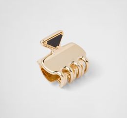 New P-Letters Triangle Clamps Women Hair Jewelry Gold Silver Colors Metal Designers Clamp For Girls Side Clips P098