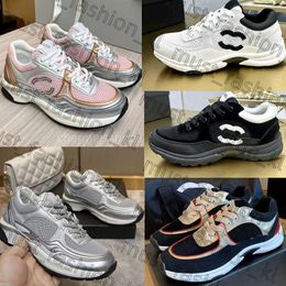 Run Shoe Sneakers Star Chanells Sandal Sneakers Sapatos Casuais Running Running Channelbags Sapato de sapatos de sapatos de designer Sapatos de designer Sapato de esportes feminino 832