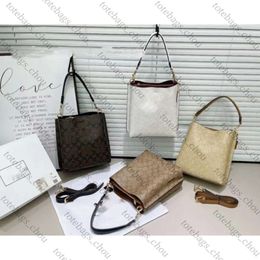 Designer bags Fashion C Kou Family Womens Bag 2024 Water Bucket Bag Classic Old Flower One Shoulder Crossbody Handbag Versatile Underarm Bag Trendy TOP 7A