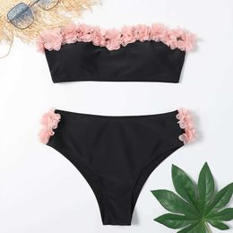 Women's Swimwear Cute womens floral bikini swimsuit with black pleated hem and strapless short bikini two-piece sexy mid rise swimsuit J240510