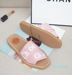 15A Newest Branded Women Woody Mules Fflat Slipper Deisgner Lady Lettering Fabric Outdoor Leather Sole Slide Sandal