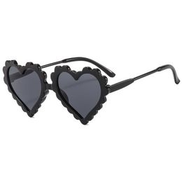 cute baby cartoon sunglasses heart shaped fashion boys girls sunglasses kids peach heart Sunglasses