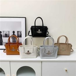 Hot handle tote Bag Fashion Light Luxury Handbag Womens Bag Boutique Hardware Crossbody Bags 231229