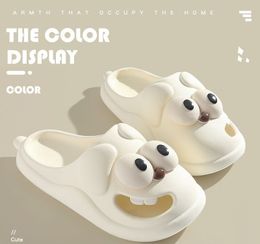 Summer Fashion Hole Shoes for Wearing Topped Slippers Outside Household Non slip Indoor Thick Sole Slippers for Home Use