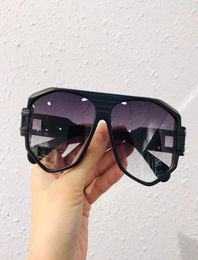 men Classical model sunglass square shape high quality Model number mod 988 mens fashion Original Design high sun glass wind lens 4869646