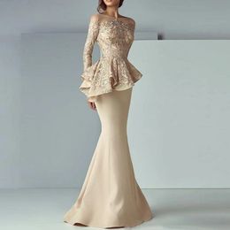 Champagne 2018 Mermaid Mother of Bride Dresses Lace Applique Ruffles Mother Of the Bride Dresses Long Sleeves Formal Evening Gowns 2784