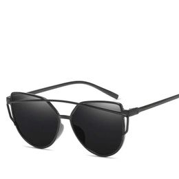 Sunglasses New Cat Eye Sunglasses Women Brand Designer Fashion Shades Eyewear Twin-Beams Mirror Sun Glasses For Female UV400 Y240513