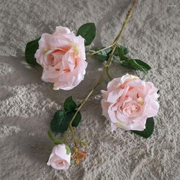 Decorative Flowers No Maintenance Flower Realistic Artificial Rose Bouquet For Wedding Arrangement Bright Color Easy Simulation