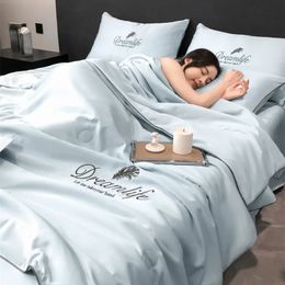 Lightweight Luxury Washing Summer Cool Quilt Ice Silk Air Conditioning Quilt Thin Blanket King Bed 240510