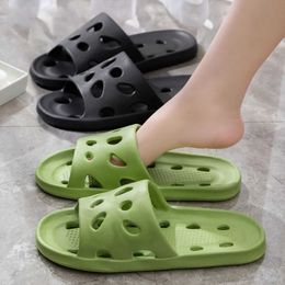Slippers Shower Sandal with Holes Quick Drying Bathroom Gym Soft Sole Open Toe House for Men Women H240514