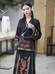 Ethnic Clothing 2024 Chinese Style Retro Embroidery National Elegant Blouse Women Long Sleeve V-neck Loose Tang Suit Jacket T001