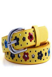 Fashion Kids Lovely Belt CHILDREN Belts GIRLS Hollow Flower Waistbands Faux Leather Active Silver Buckle Big s Outdoor Sports 9721088