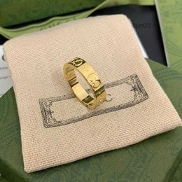 Luxurys Nail Ring Mens Rings Designer Fashion Titanium Steel Engraved Letter Pattern Engagement Size 5-11 for Women Wholesales B7CC
