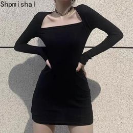 Casual Dresses Shpmishal Spicy Girl Black Hip Wrap Dress Short 2024 Style Temperament Slim Fit Fashion Bottom Square Neck Tight