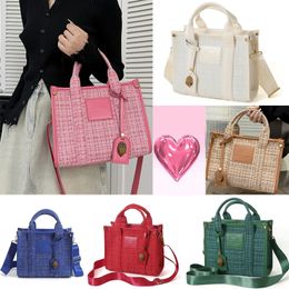 Wonderful Designer Kurt Geiger Bag Totes Cross Body Handbag Womens Mens Rainbow Bags Luxurys Shoulder Luggage Shopping Bags Clutch Clearance