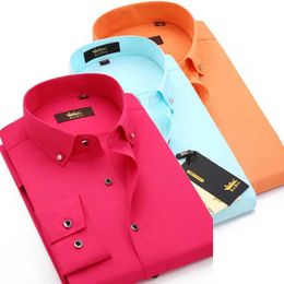Men's Dress Shirts 2023 Mens Diamond Button Collar Groom Wedding Formal Shirt Korean Man Business Casual Slim Iron-Fr Red Long Slve Shirts Y240514