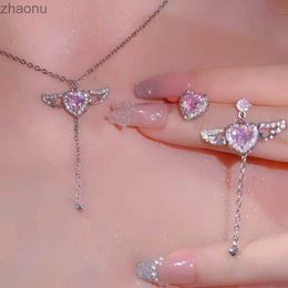 Earrings Necklace 2024 New Pink Crystal Angel Wings Heart shaped Pendant Necklace Set for Womens Minimalist Chain Necklace Wedding Party Jewelry XW