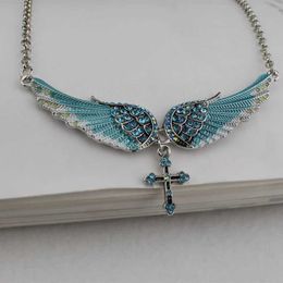 Pendant Necklaces Angel Wings Cross Pendant Necklace with Shell Hard Vintage Charm Crystal Jewelry Womens Bridal Wedding Y2k Accessories Gift J240513