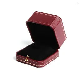 Jewellery Pouches Vintage Design Luxury Ring Box Perfect Engagement Prop Valentine Wedding Gifts 2024