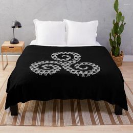 Blankets Black And White Triskel Throw Blanket Thermal For Travel Sofa Personalised Gift Luxury St