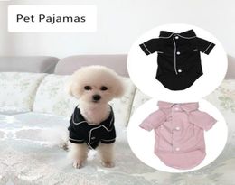 Kleinhundebekleidung Mantel Haustier Welpe Pyjamas schwarz rosa Mädchen Pudel Bichon Teddy Kleidung Weihnachten Cotton Boy Bulldog Softfeeling Shi6815779