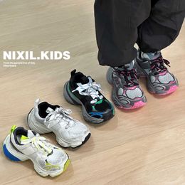 Sneakers Pop popular trendy childrens shoes for spring 2024 new sports with fashionable color wiping boys and girls father parent-child H240514