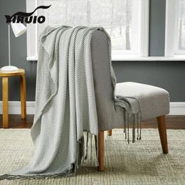 Blankets YIRUIO V Shape Stripe Fringes Blanket Decorative Soft Fluffy Cotton Art Girl Wearable Knitted Throw Sofa Bed Couch