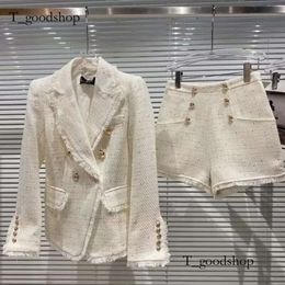 Kvinnor Tvådelade byxor Fall Winter Slå ner kragen dubbelbröst metallknappar Slim Blazer tweed shorts Set Women GC658 230320 191